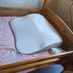 ニトリ　肩・首・背中も支える枕